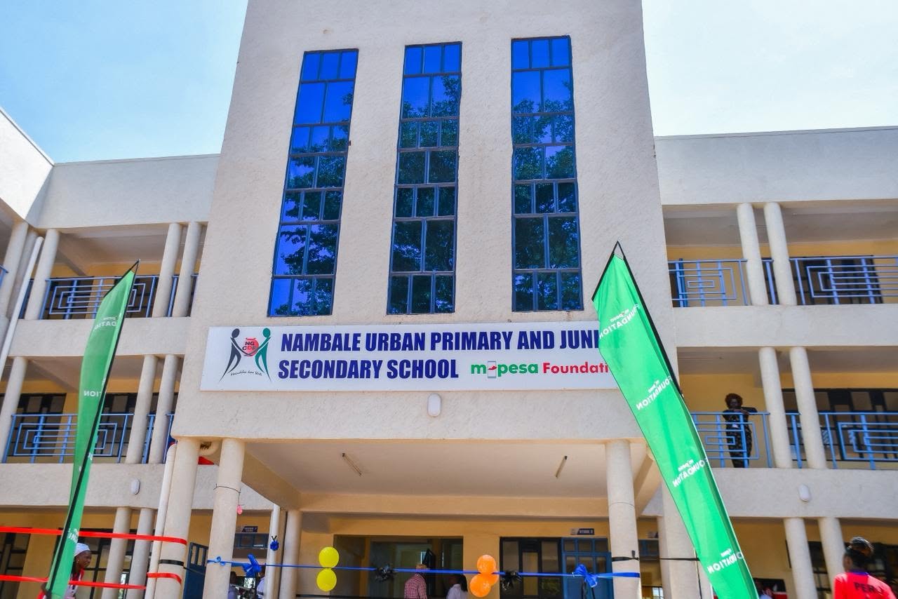 THE COMMISSIONING OF NEW THREE STOREY TUITION BLOCK