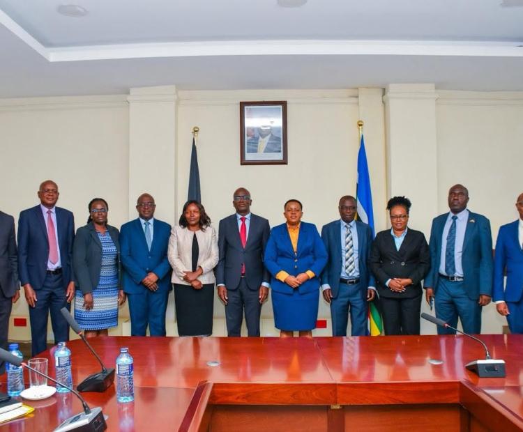 ROUNDTABLE MEETING ON ACCELERATED DELIVERY OF THE GOVERNMENT LEGISLATIVE AGENDA